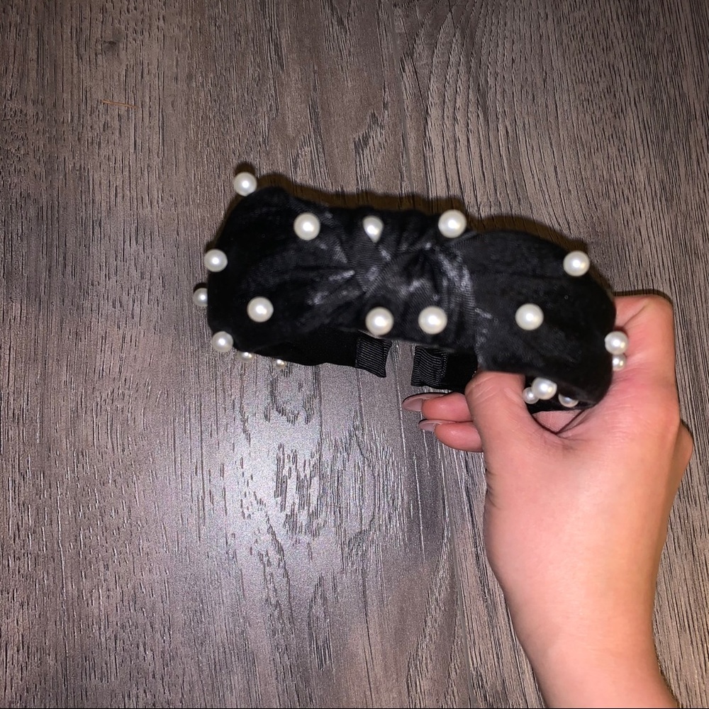 Pearl headband - Picture 2 of 3